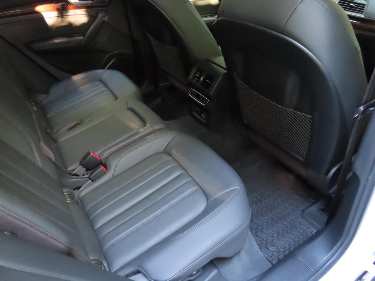 Audi Q5 2.0T Premium Plus quattro 2020