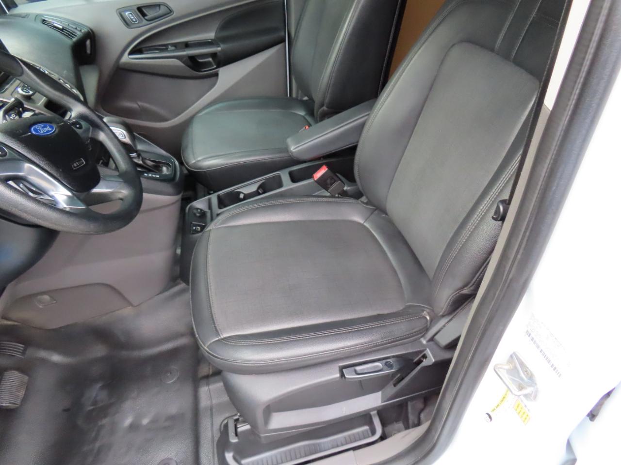 Ford Transit Connect Cargo Van XL SWB 2022