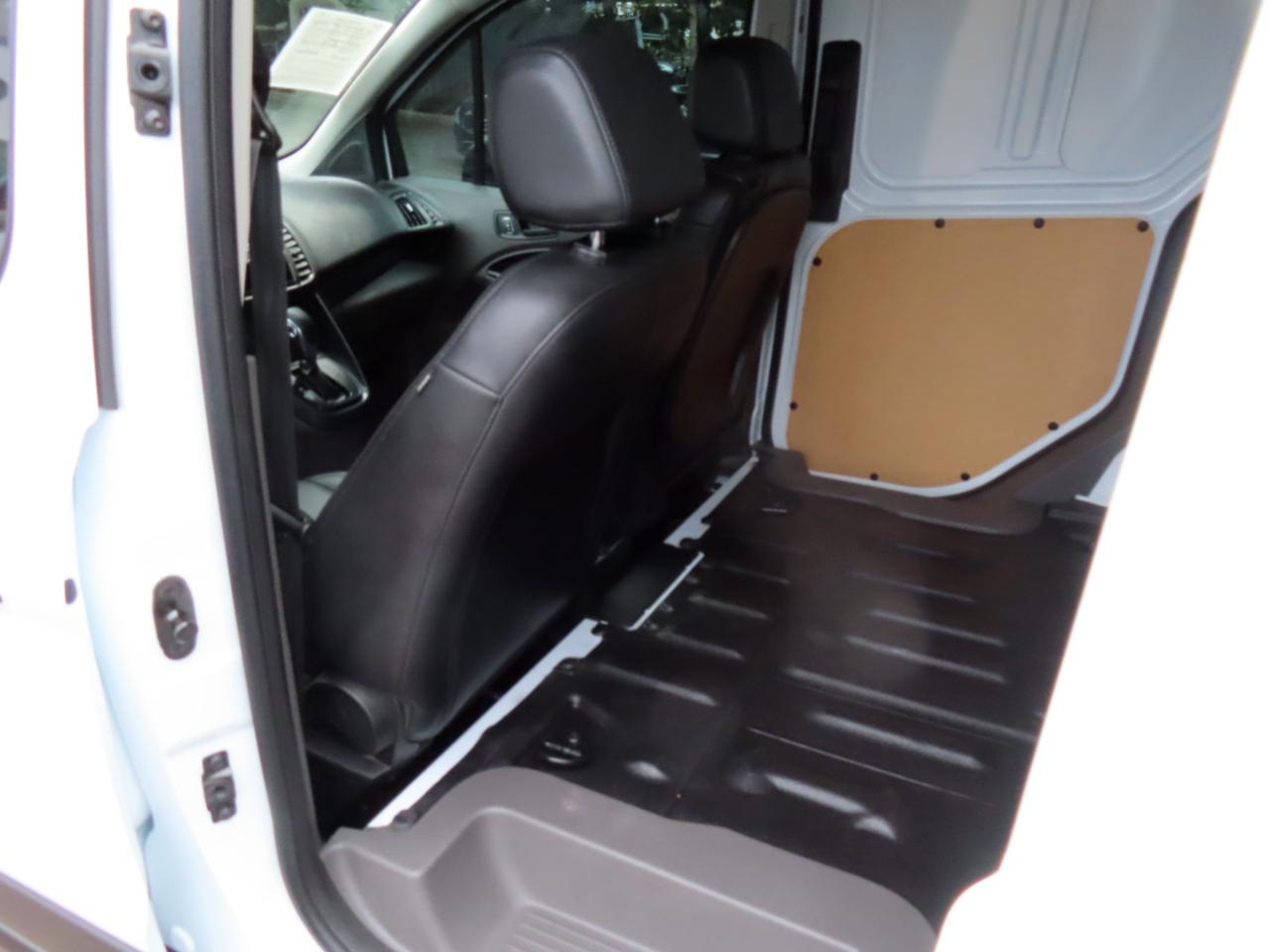 Ford Transit Connect Cargo Van XL SWB 2022