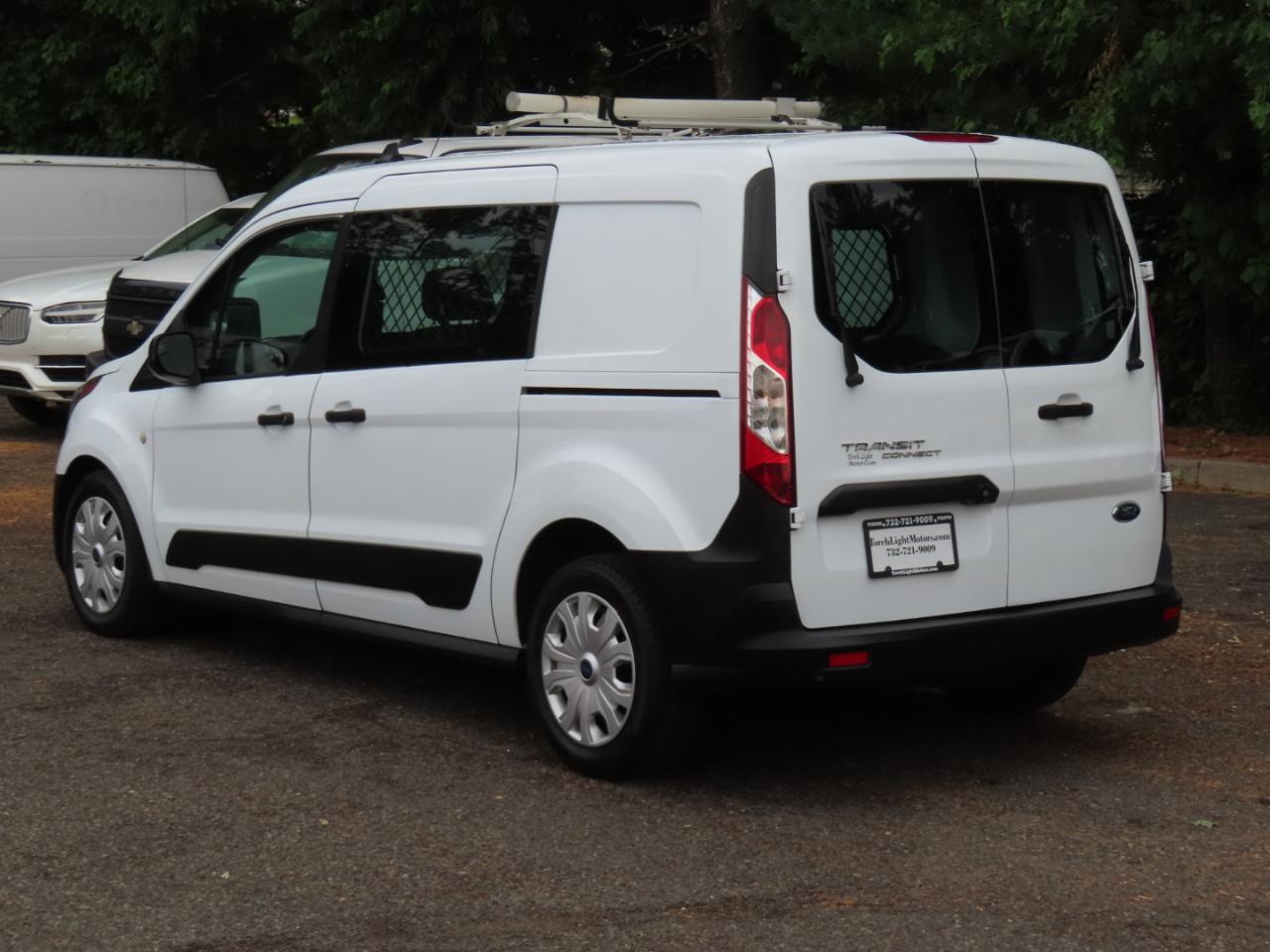 Ford Transit Connect Cargo Van XL LWB 2022