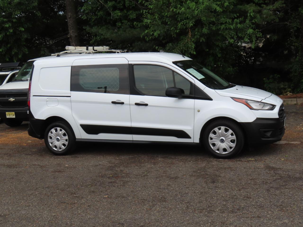Ford Transit Connect Cargo Van XL LWB 2022