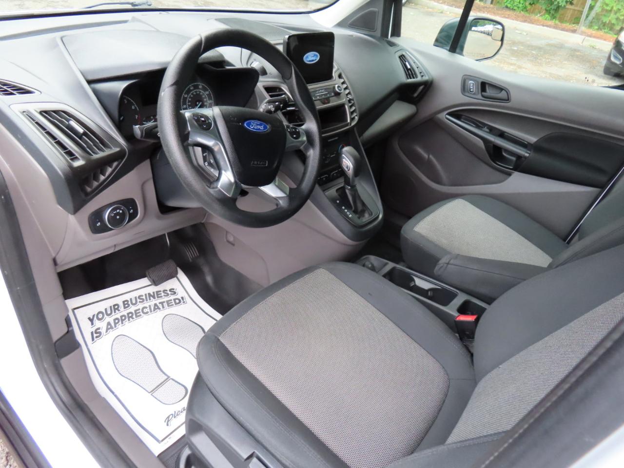 Ford Transit Connect Cargo Van XL LWB 2022