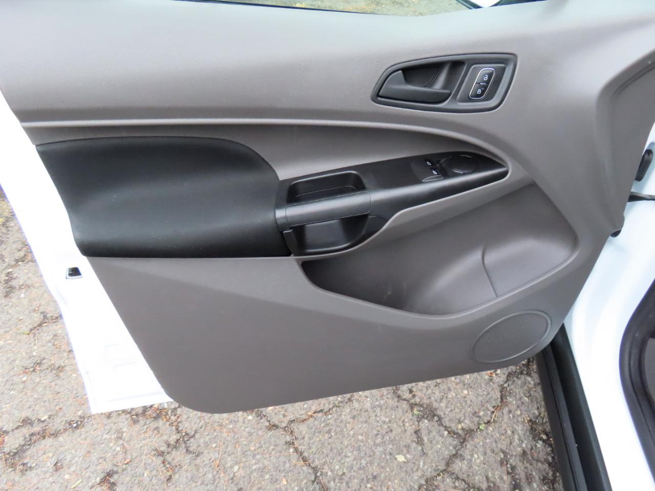 Ford Transit Connect Cargo Van XL LWB 2022