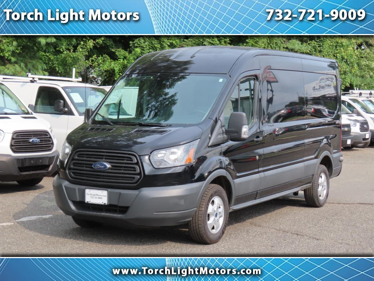Ford Transit 250 Van Med. Roof w/Sliding Pass. 148-in. WB 2017