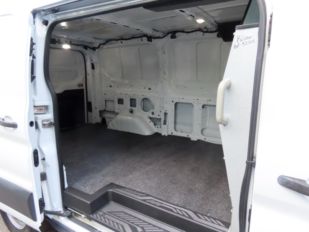 Ford Transit 150 Van Low Roof w/Sliding Pass. 130-in. WB 2018