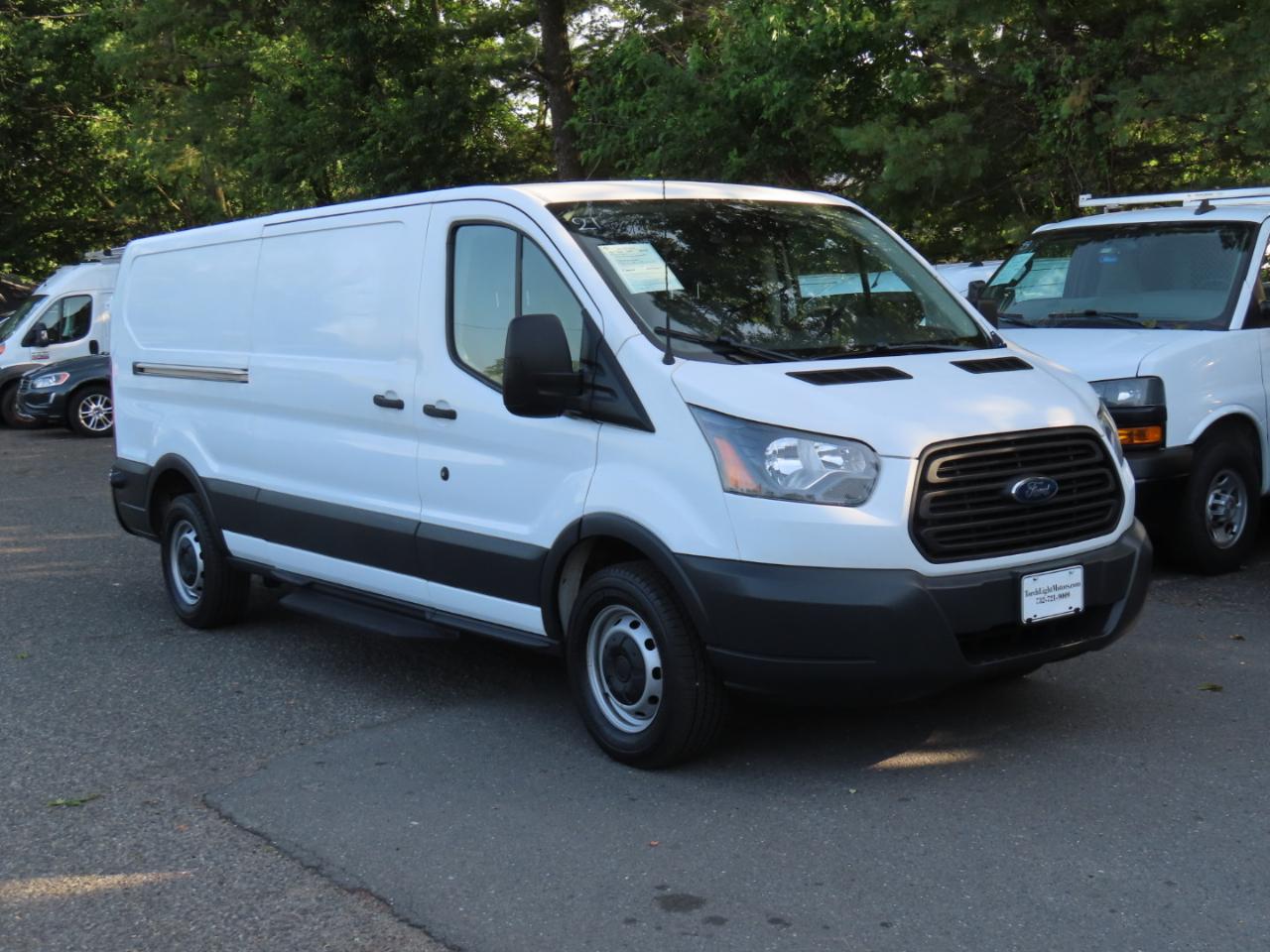 Ford Transit 150 Van Low Roof w/Sliding Pass. 148-in. WB 2018