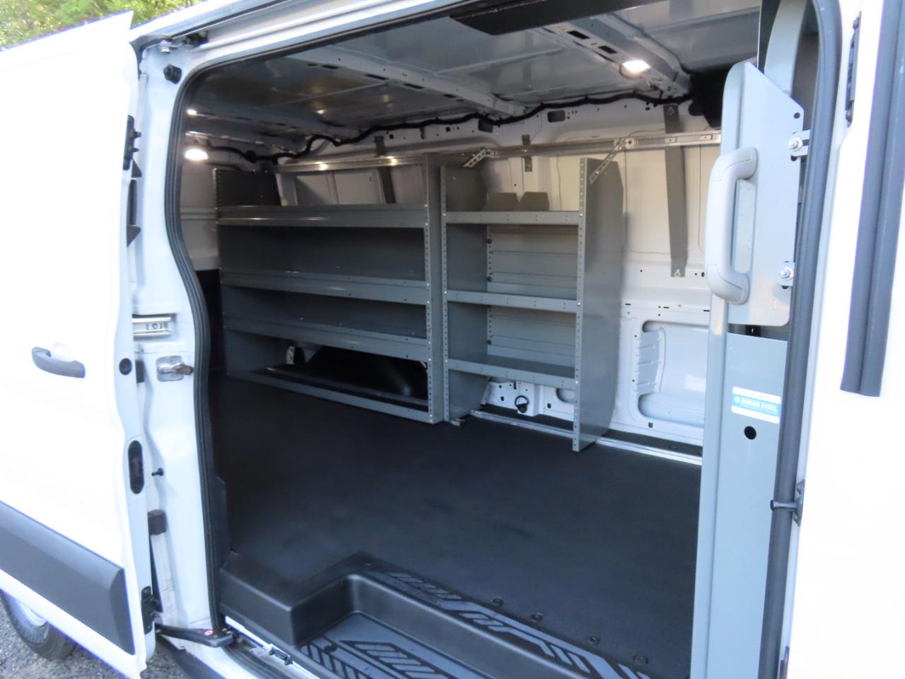 Ford Transit 150 Van Low Roof w/Sliding Pass. 148-in. WB 2018