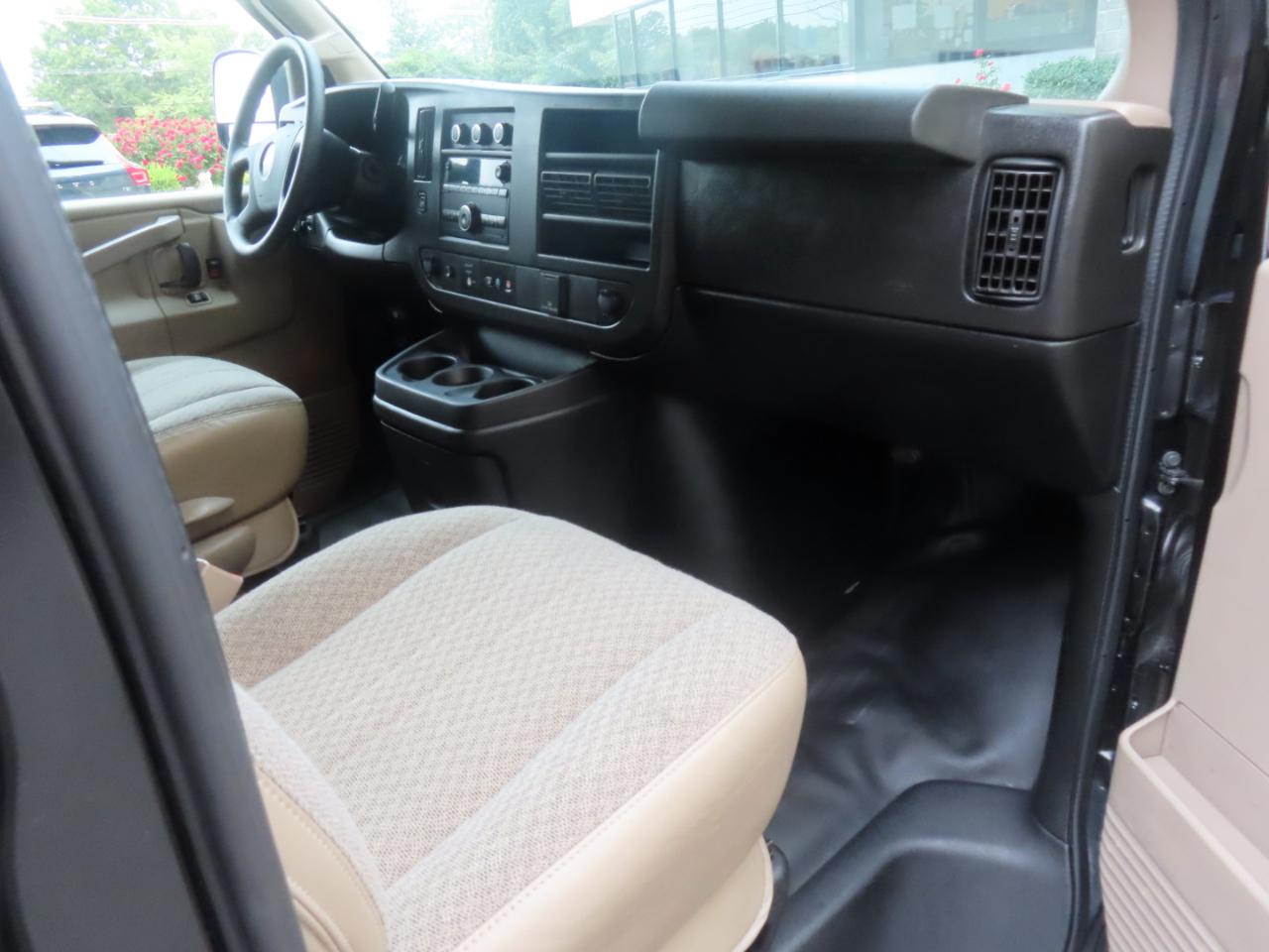 Chevrolet Express 3500 Cargo 2020