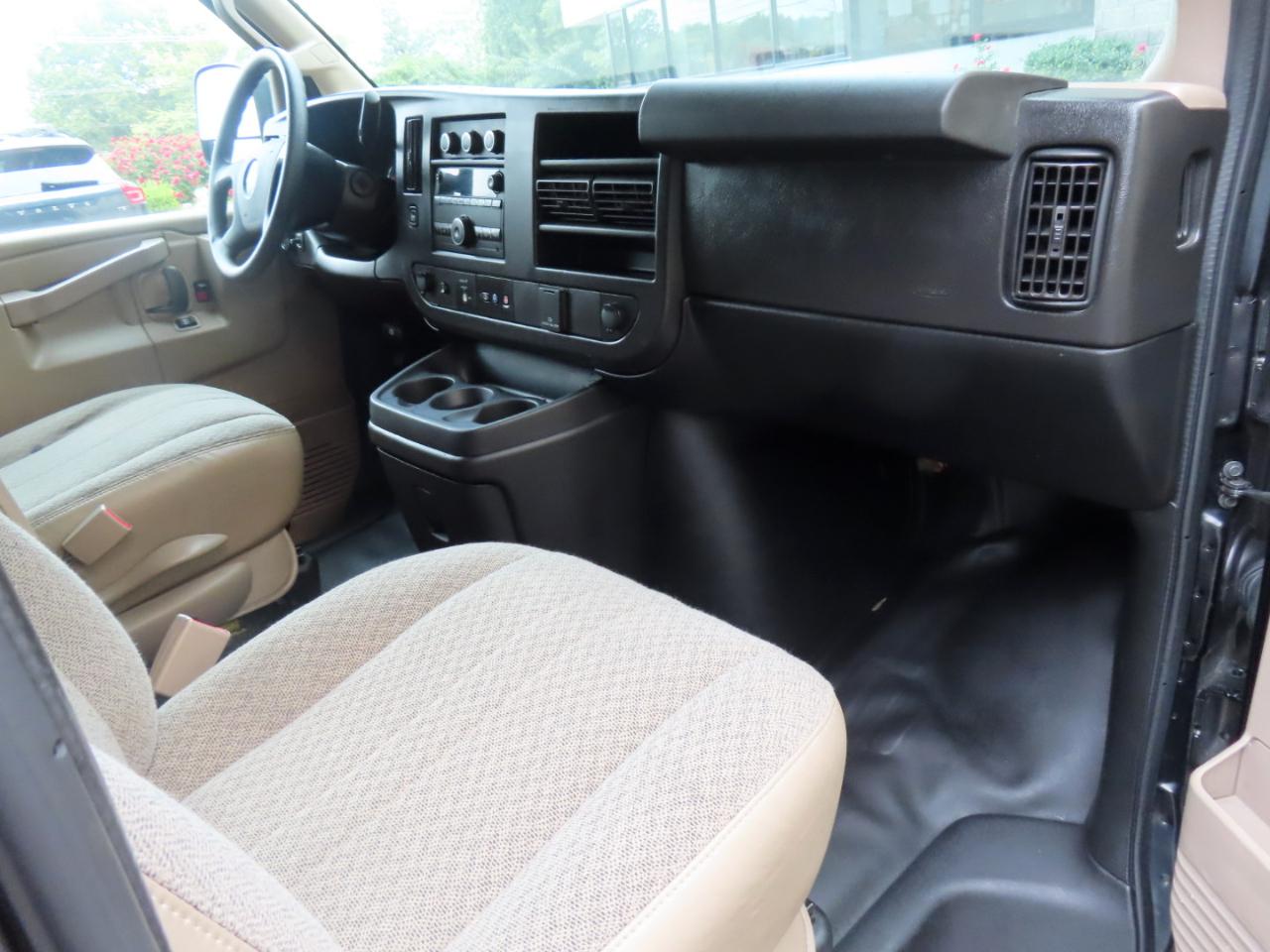Chevrolet Express 3500 Cargo 2020