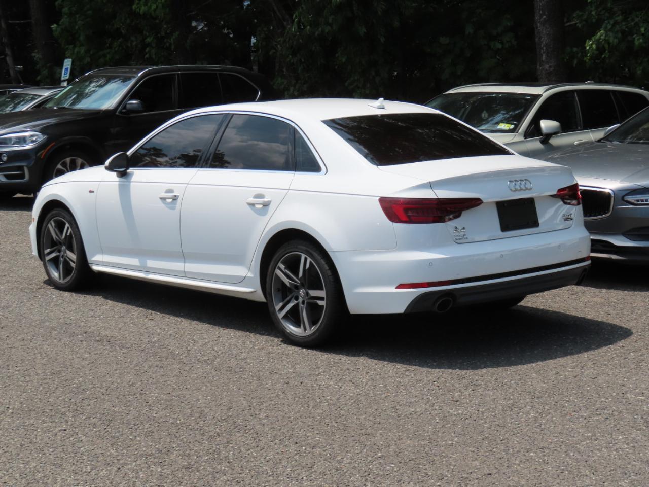 Audi A4 2.0 TFSI Premium Plus quattro 7A 2018