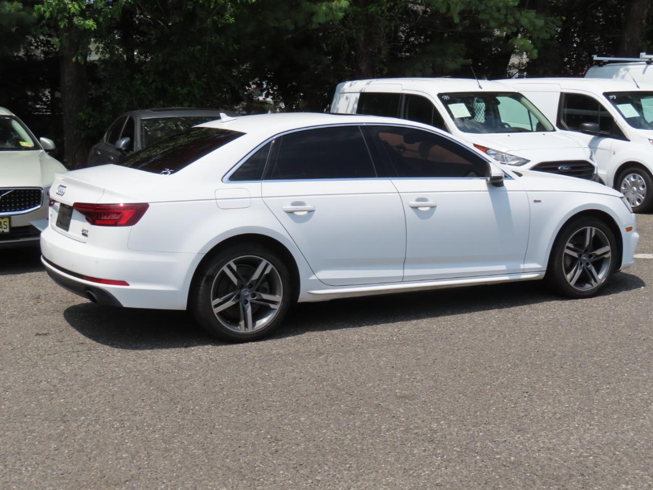 Audi A4 2.0 TFSI Premium Plus quattro 7A 2018