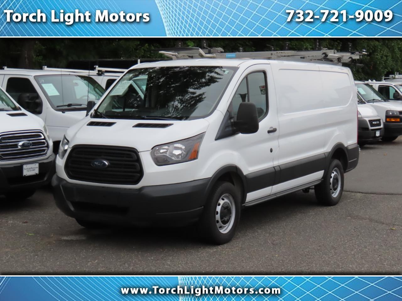 2018 Ford Transit 250 Van Low Roof w/Sliding Pass. 130-in. WB
