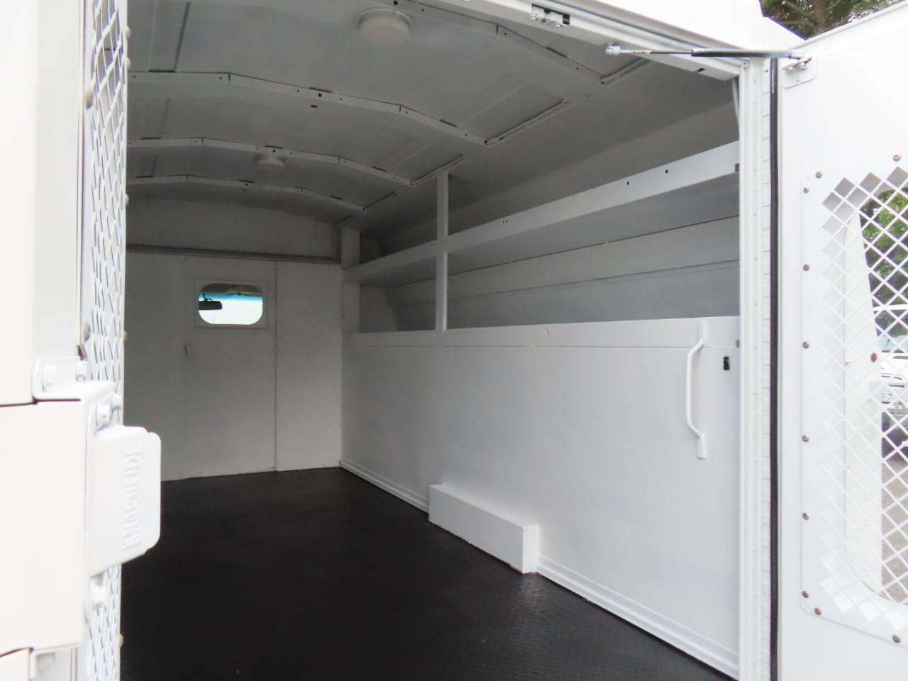 Chevrolet Express G3500 139" 2015