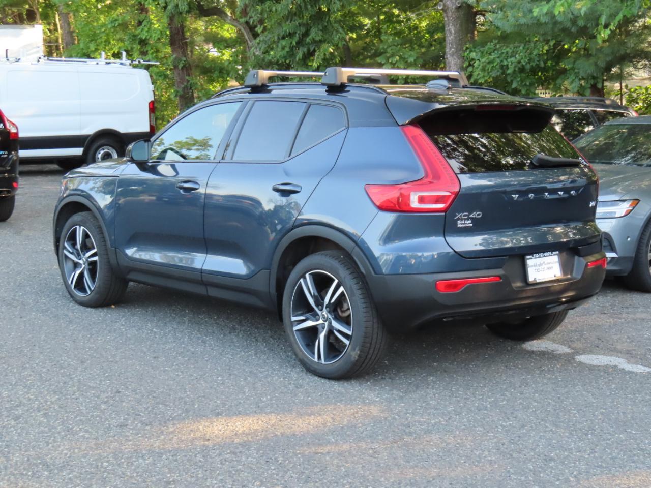 Volvo XC40 T5 R-Design AWD 2022