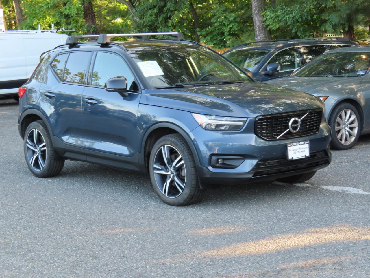 Volvo XC40 T5 R-Design AWD 2022