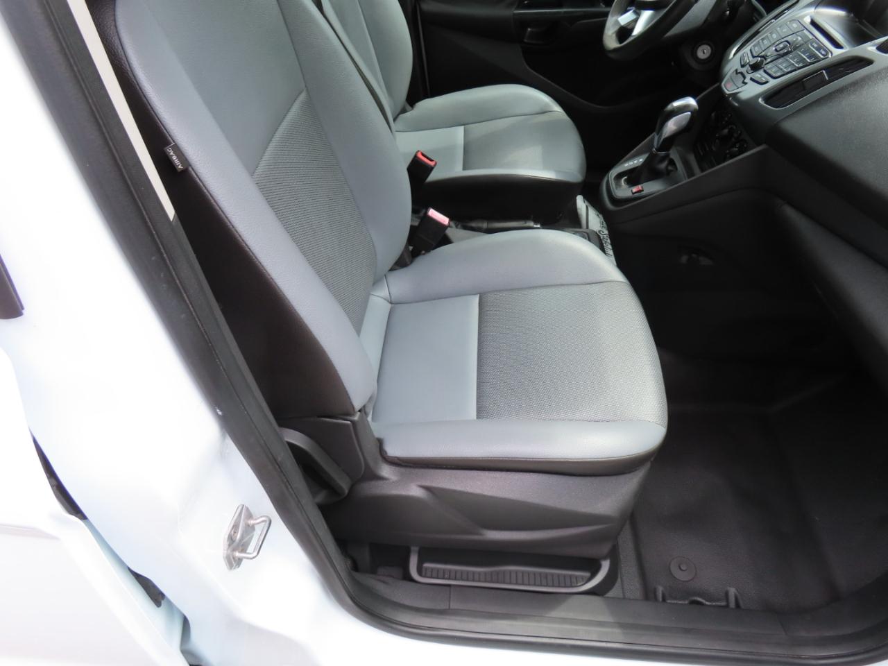 Ford Transit Connect Cargo Van XL LWB w/Rear 180 Degree Door 2017
