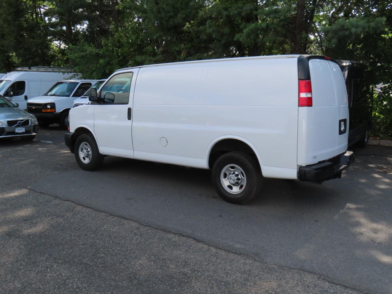 Chevrolet Express 2500 Cargo 2021