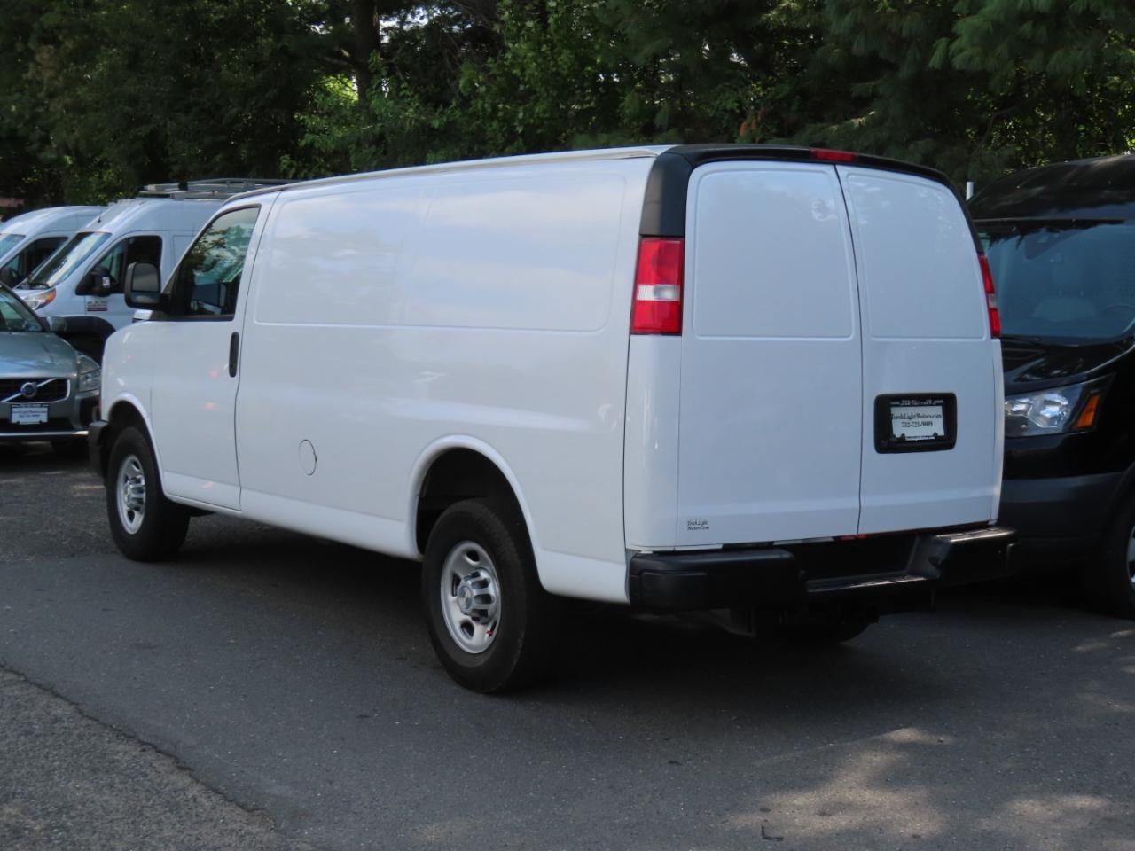 Chevrolet Express 2500 Cargo 2021