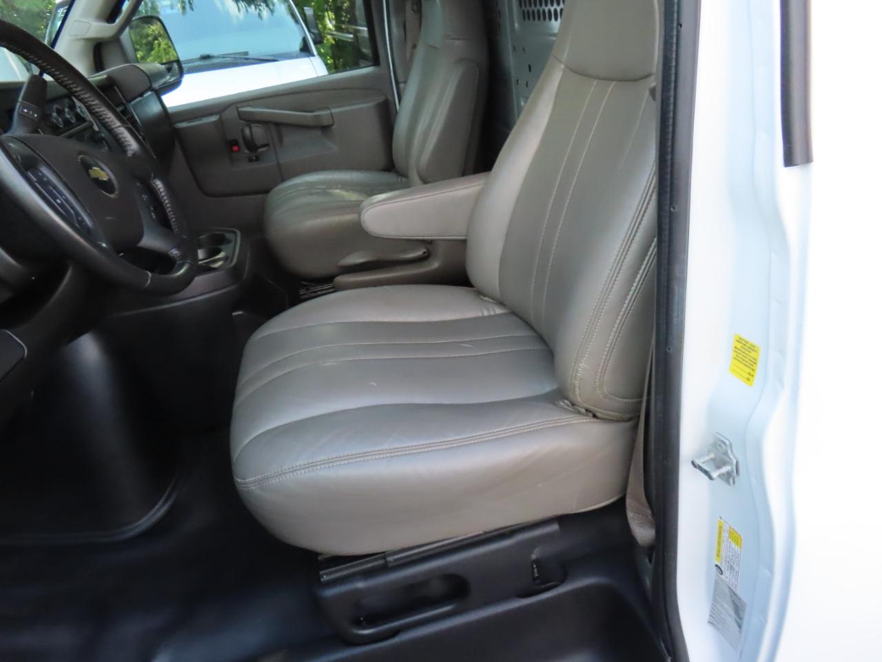 Chevrolet Express 2500 Cargo 2021