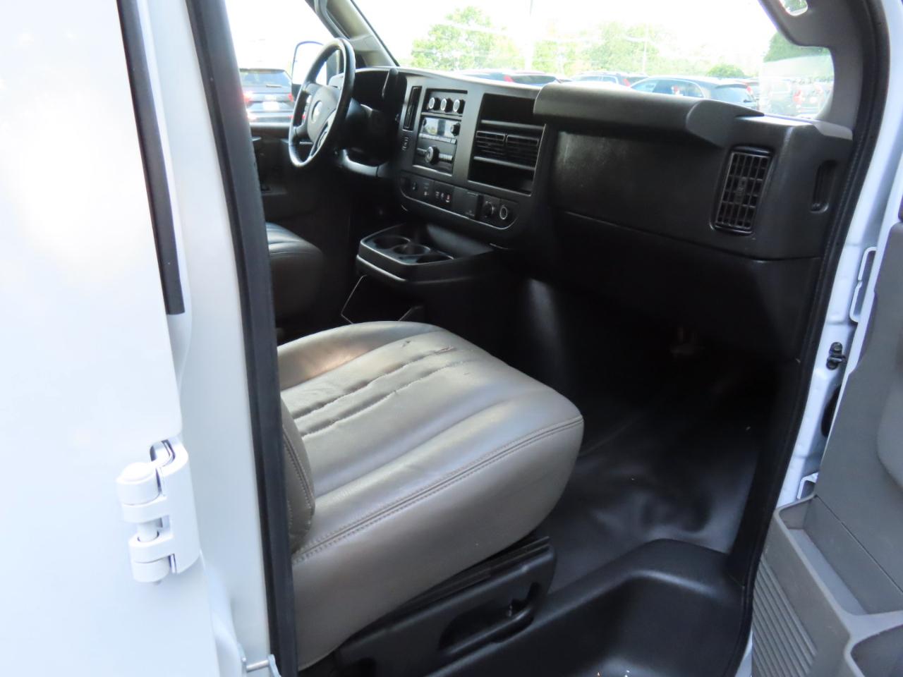 Chevrolet Express 2500 Cargo 2021