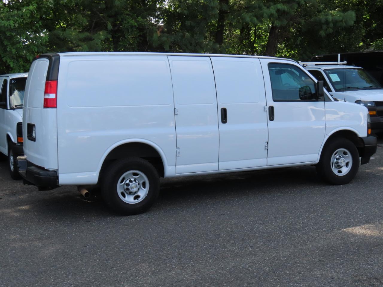 Chevrolet Express 2500 Cargo 2021