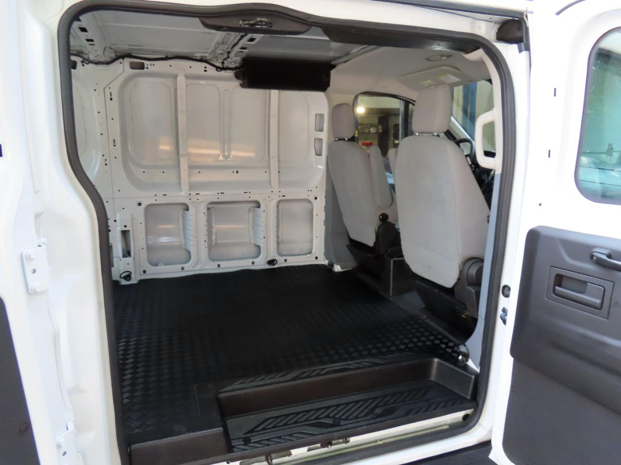 Ford Transit 250 Van Low Roof 60/40 Pass.130-in. WB 2016