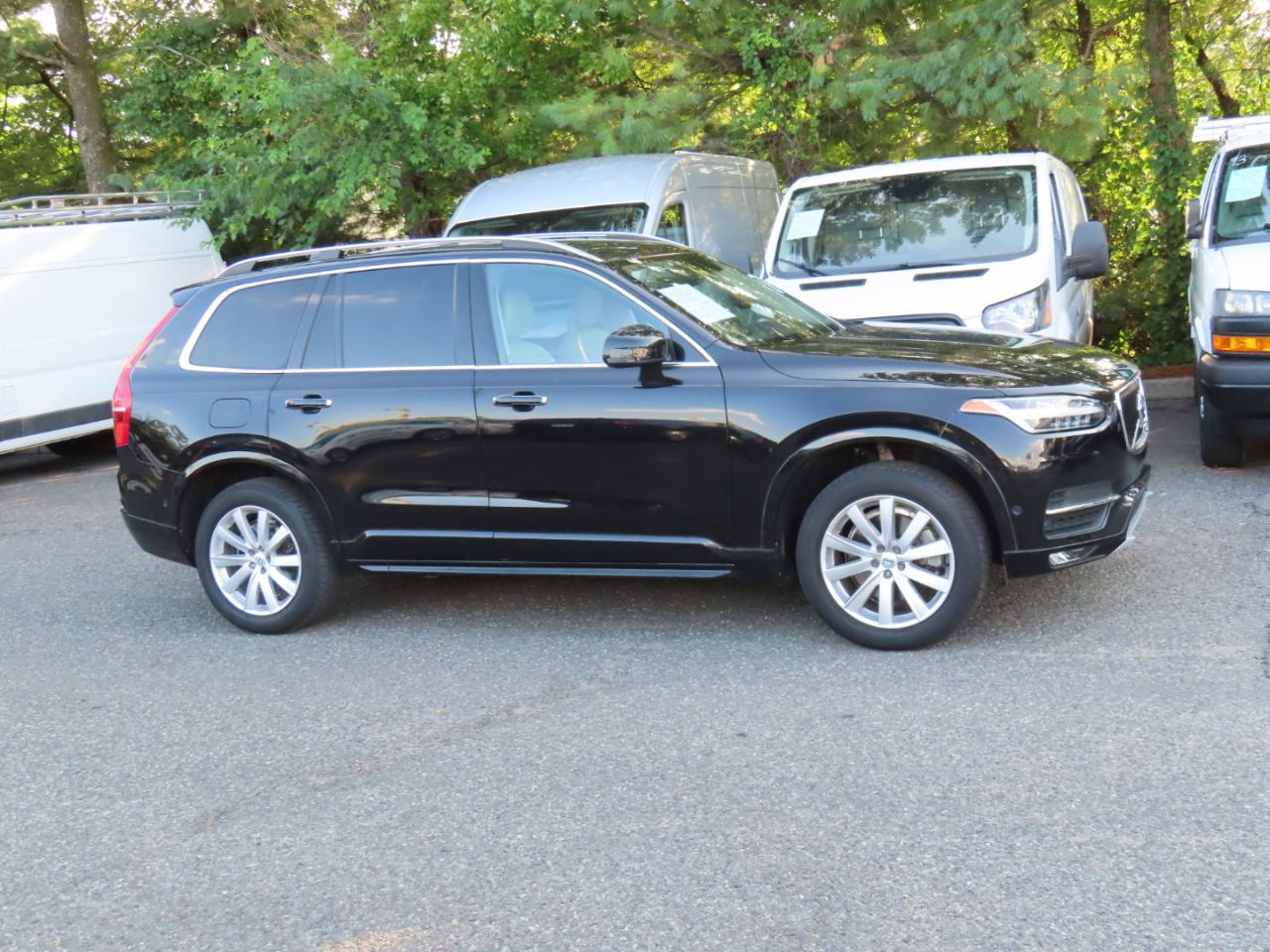Volvo XC90 T6 Momentum AWD 2017