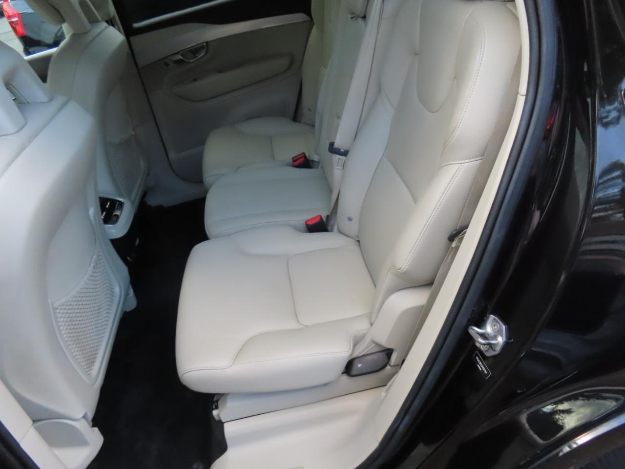 Volvo XC90 T6 Momentum AWD 2017