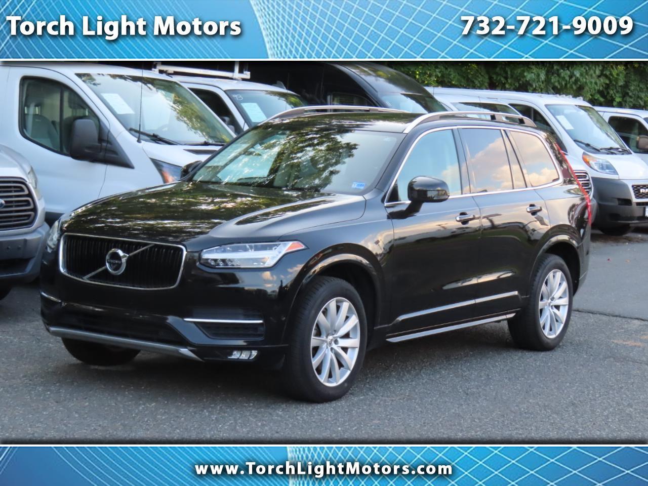 2017 Volvo XC90 T6 Momentum AWD