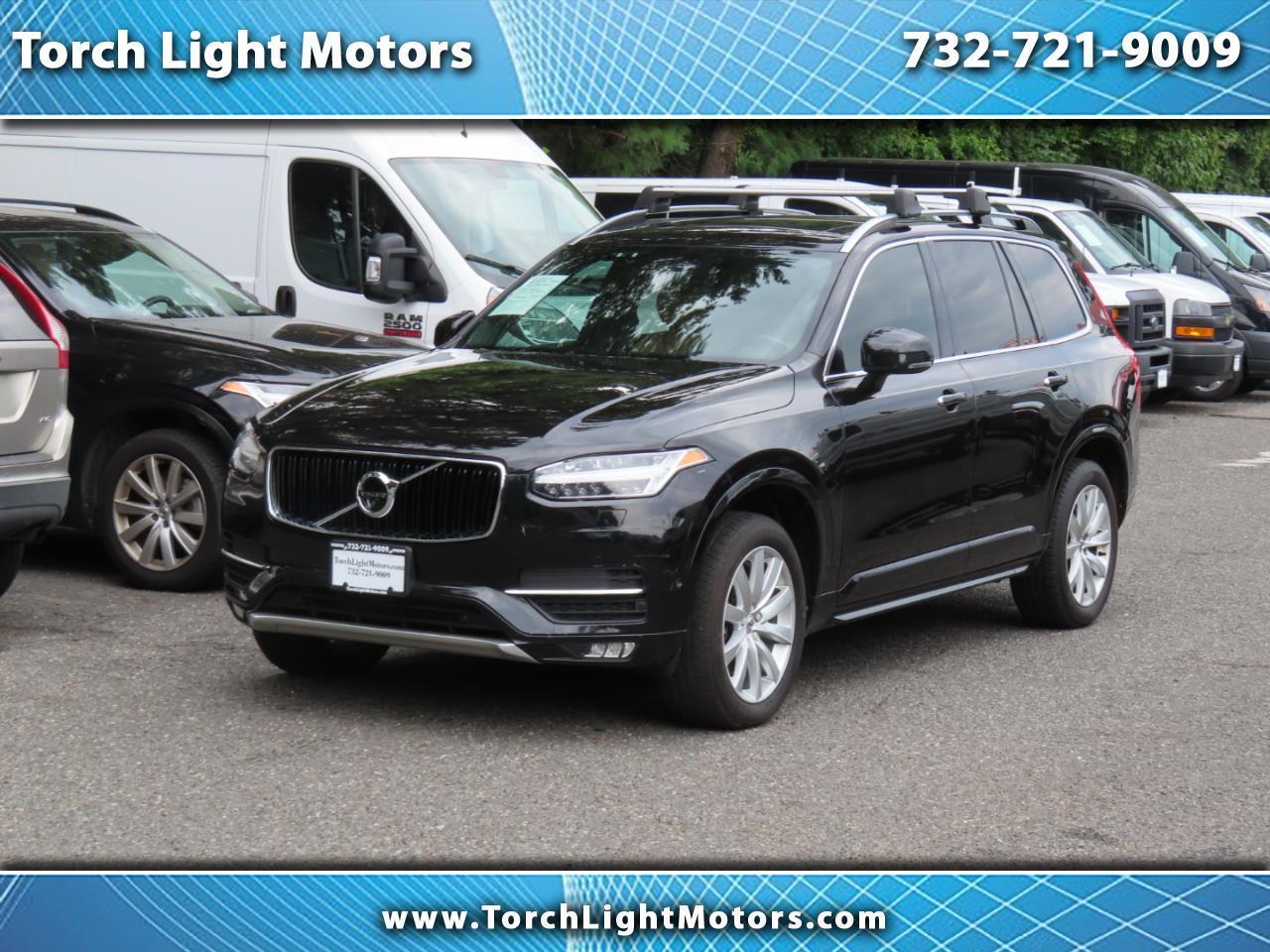2017 Volvo XC90 T6 Momentum AWD