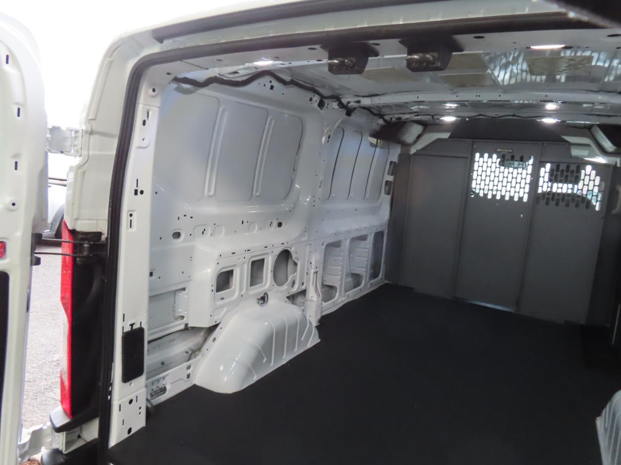 Ford Transit 250 Van Low Roof 60/40 Pass.130-in. WB 2019