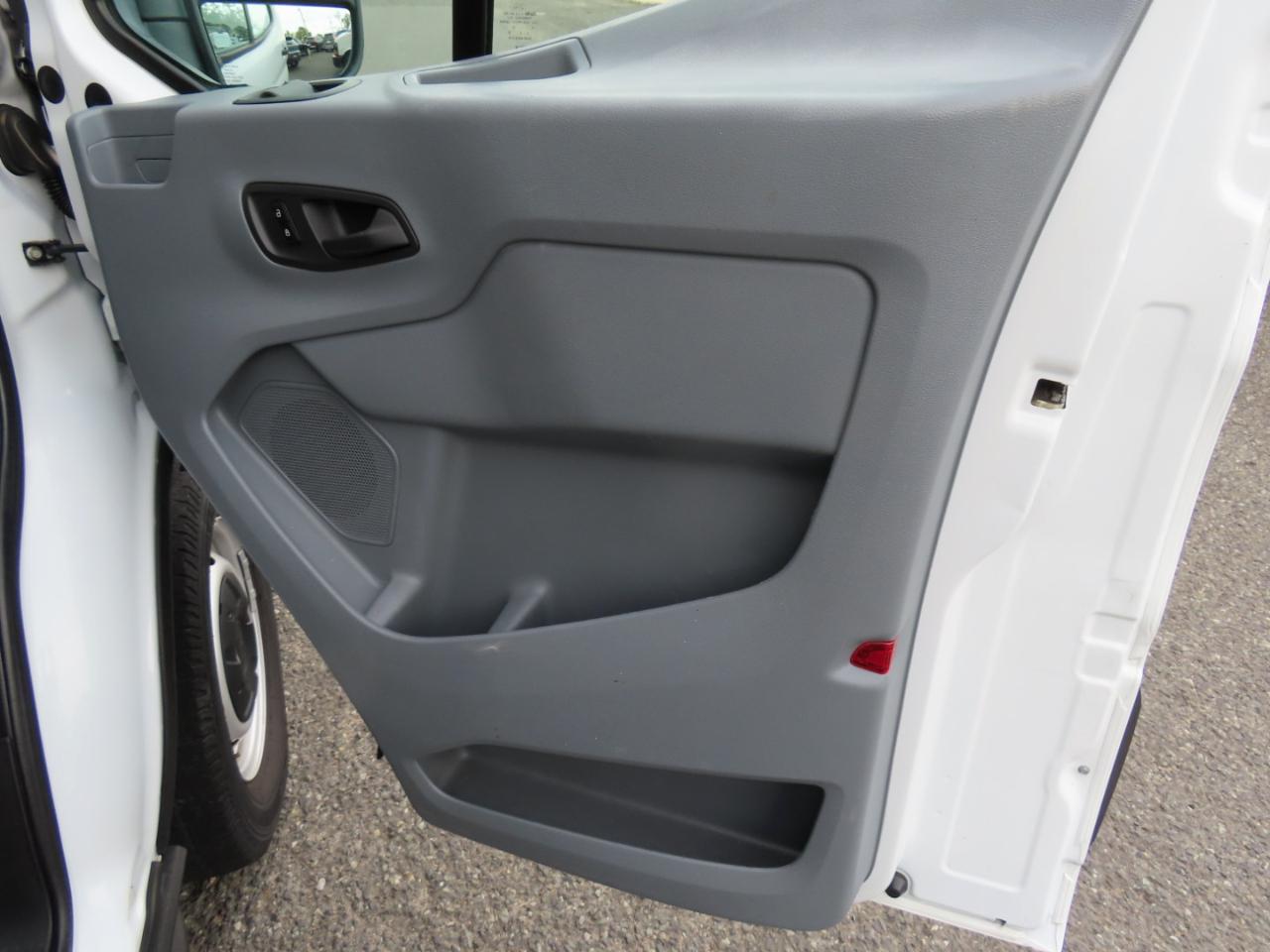 Ford Transit 250 Van Low Roof 60/40 Pass.130-in. WB 2019