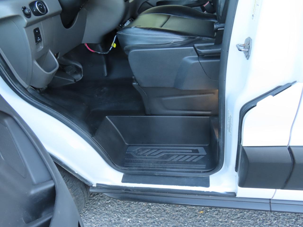 Ford Transit 250 Van Med. Roof w/Sliding Pass. 148-in. WB 2021