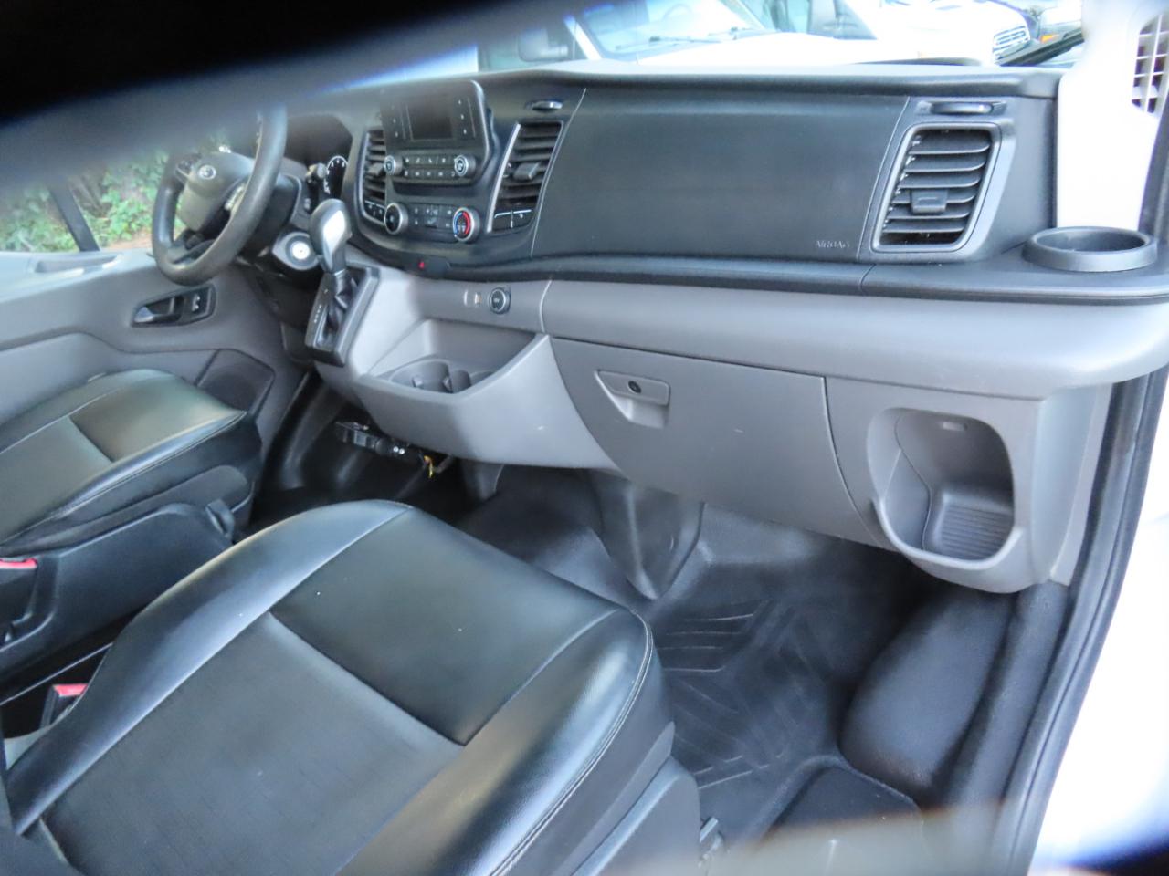 Ford Transit 250 Van Med. Roof w/Sliding Pass. 148-in. WB 2021