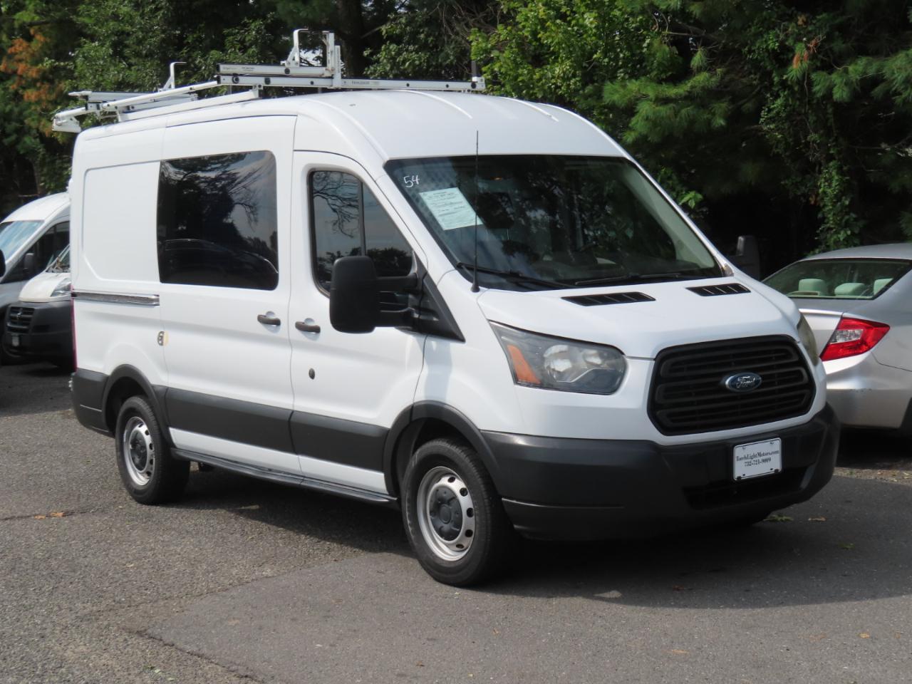 Ford Transit 150 Van Med. Roof w/Sliding Pass. 130-in. WB 2017
