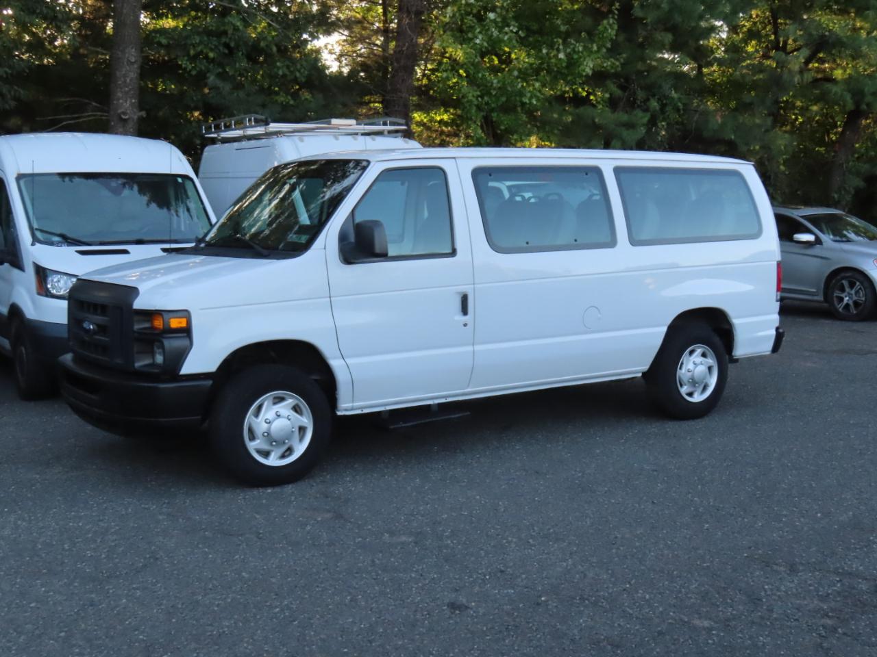 Ford Econoline E-150 2013