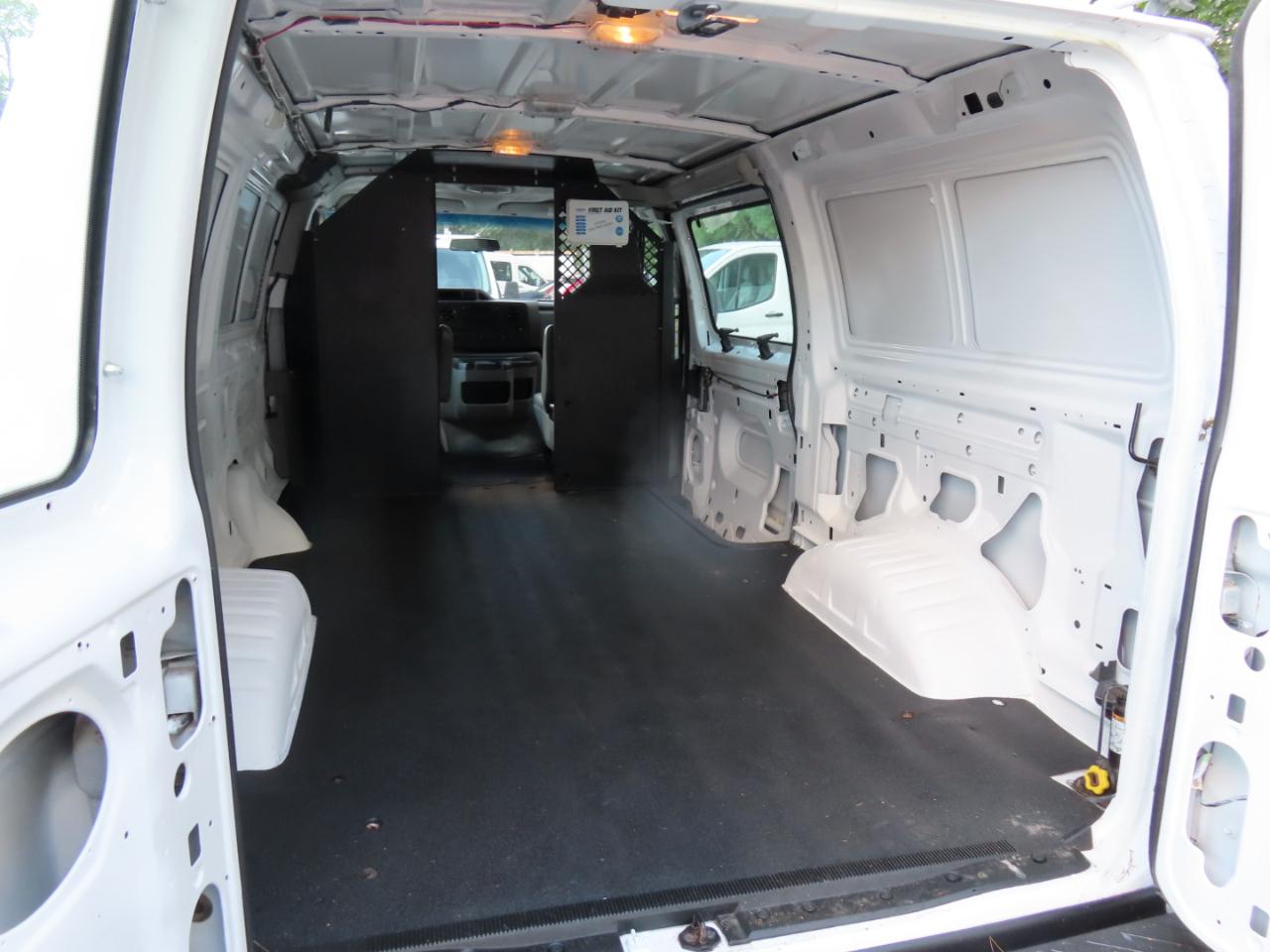 Ford Econoline E-150 2014