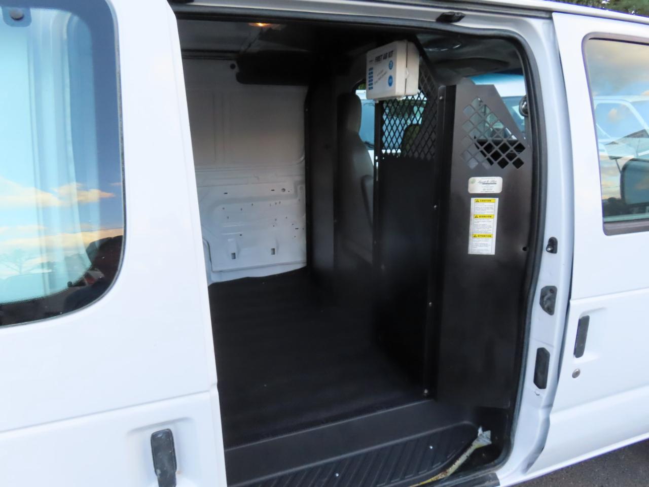 Ford Econoline E-150 2014