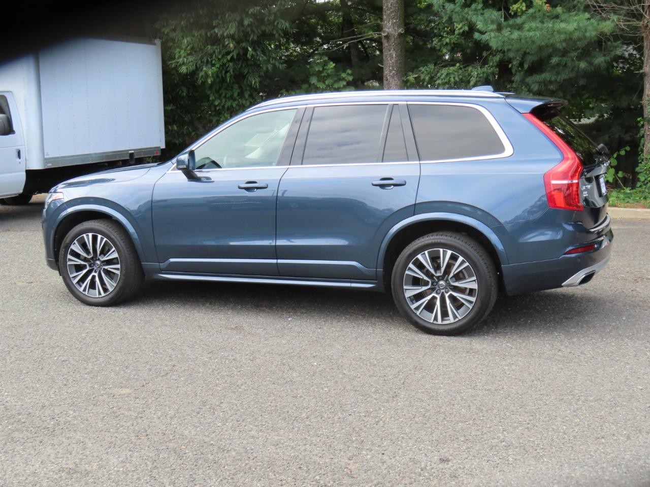 Volvo XC90 T5 Momentum 2021