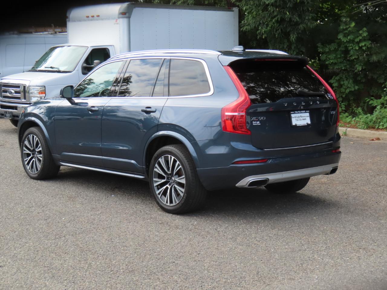 Volvo XC90 T5 Momentum 2021