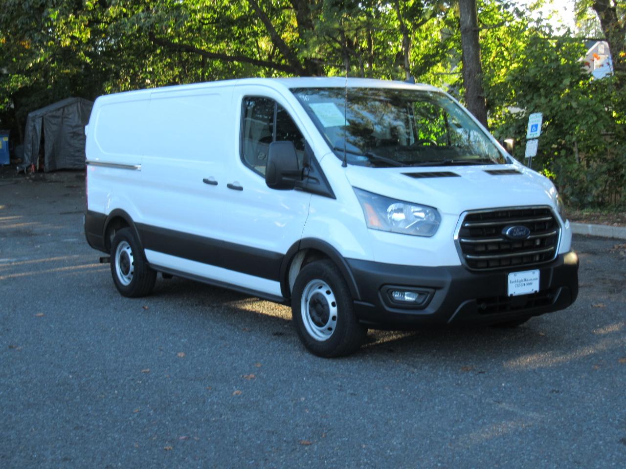 Ford Transit 150 Van Low Roof w/Sliding Pass. 130-in. WB 2020