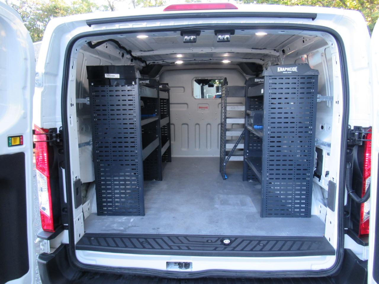 Ford Transit 150 Van Low Roof w/Sliding Pass. 130-in. WB 2020