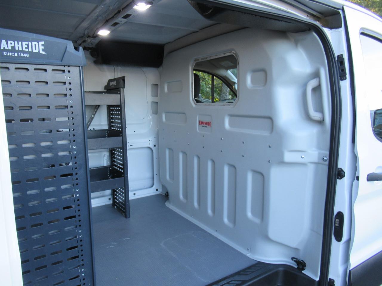 Ford Transit 150 Van Low Roof w/Sliding Pass. 130-in. WB 2020