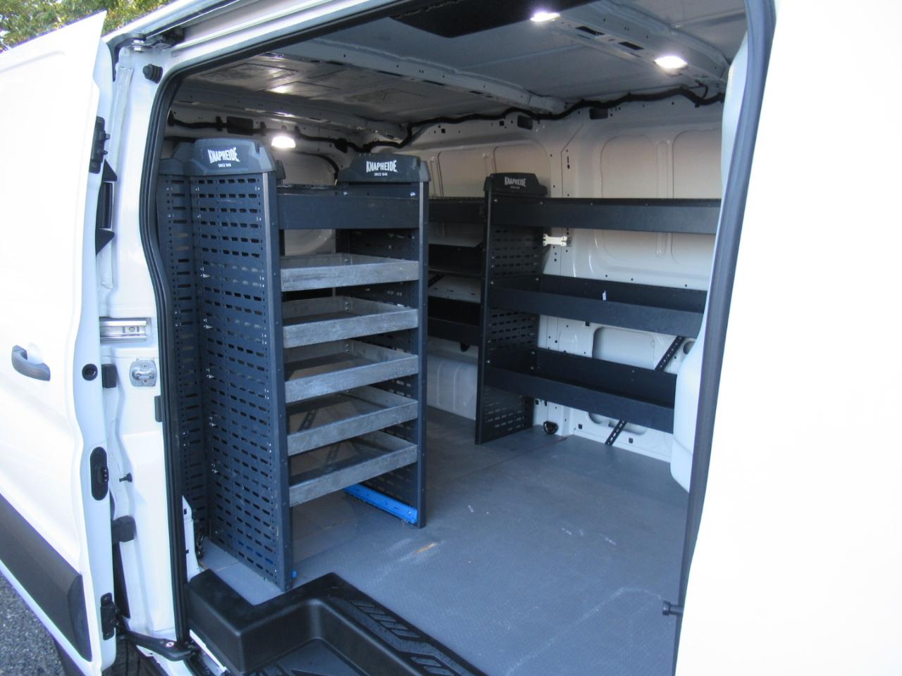 Ford Transit 150 Van Low Roof w/Sliding Pass. 130-in. WB 2020