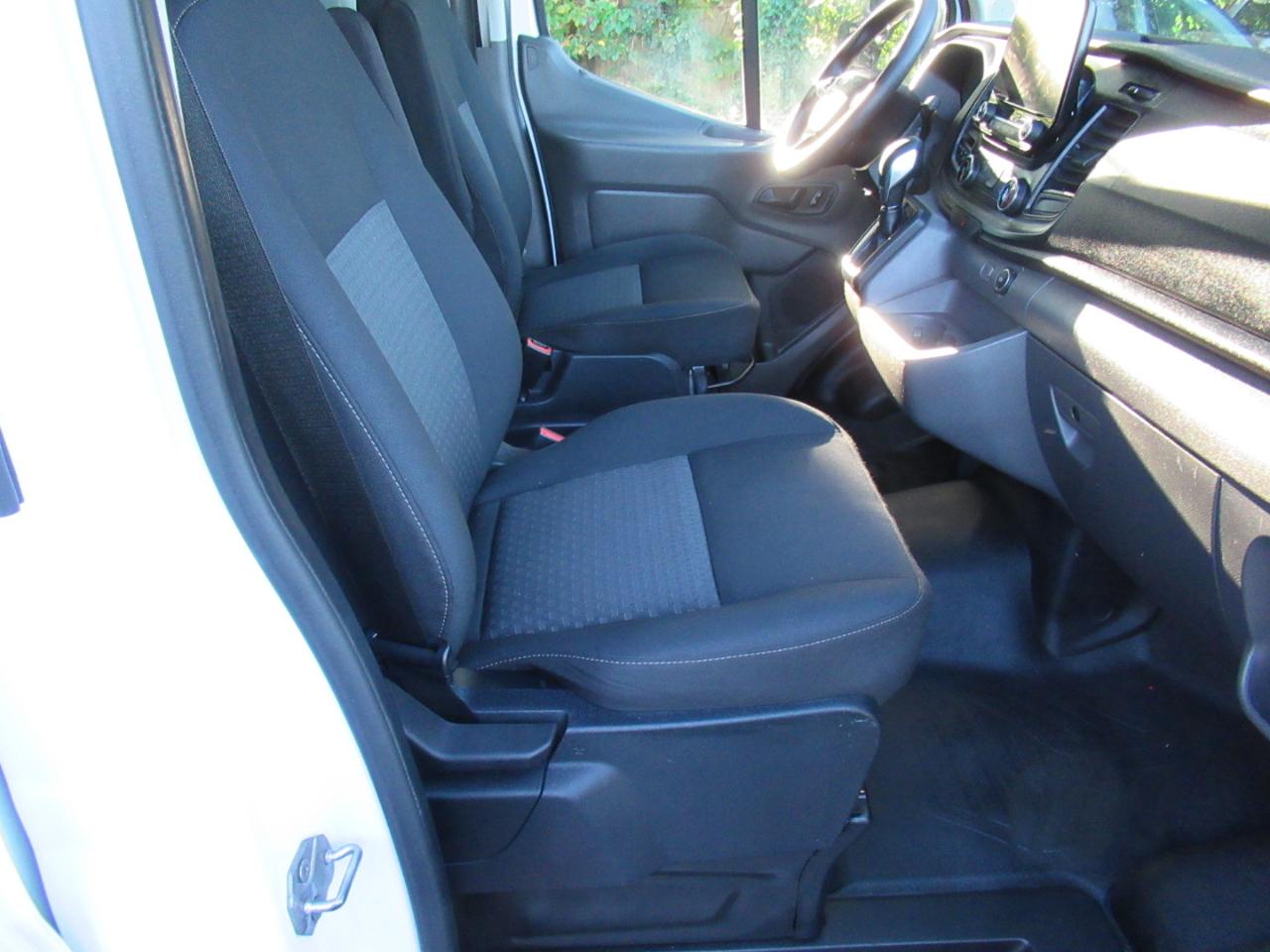 Ford Transit 150 Van Low Roof w/Sliding Pass. 130-in. WB 2020