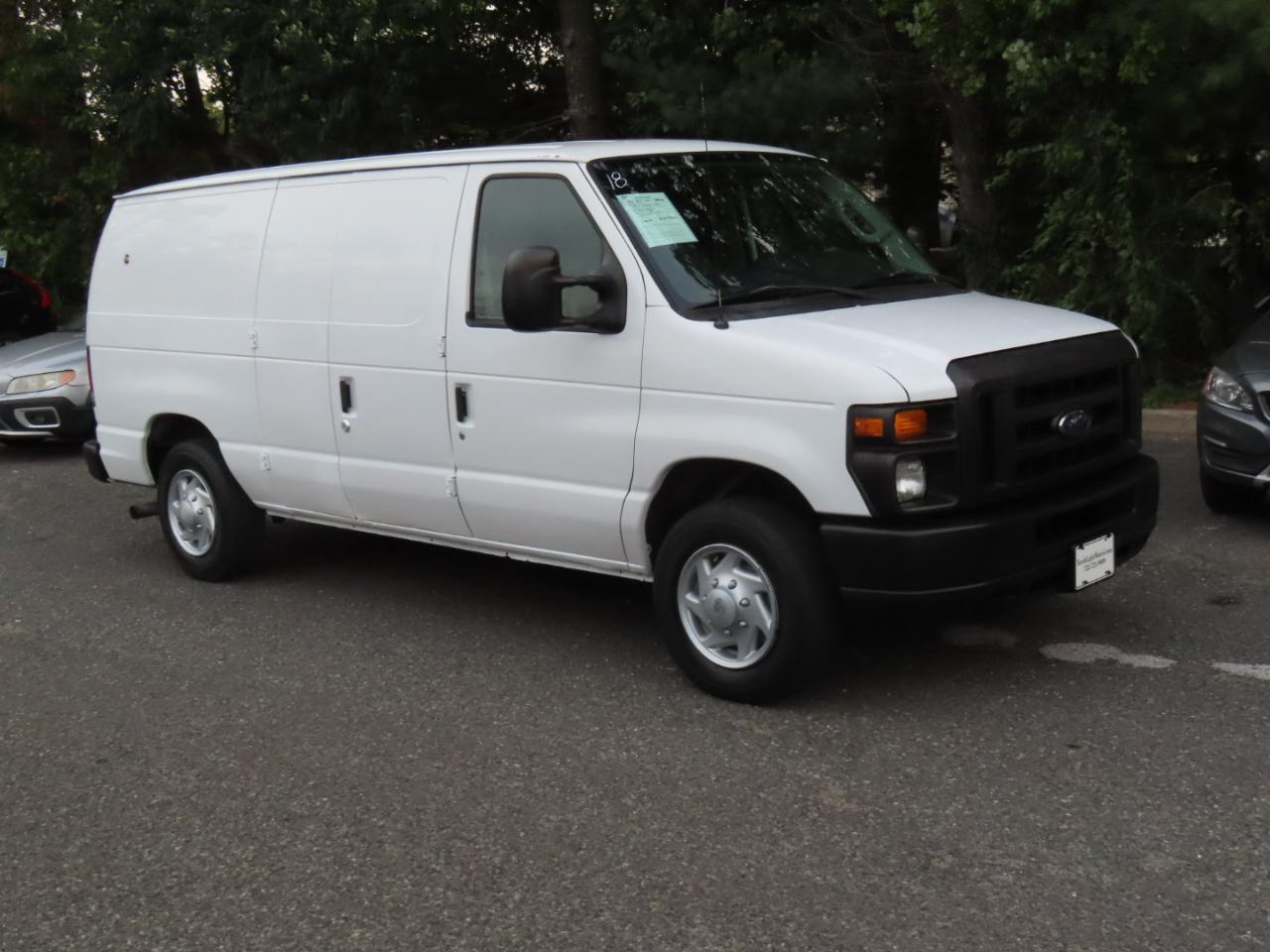 Ford Econoline E-150 2012