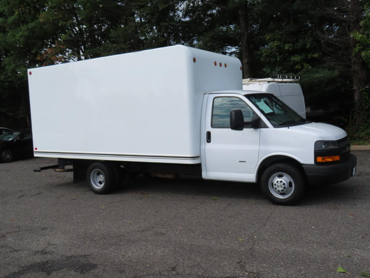 Chevrolet Express G3500 159" 2018