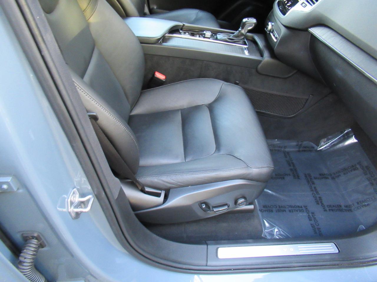 Volvo XC90 T5 Momentum 2020