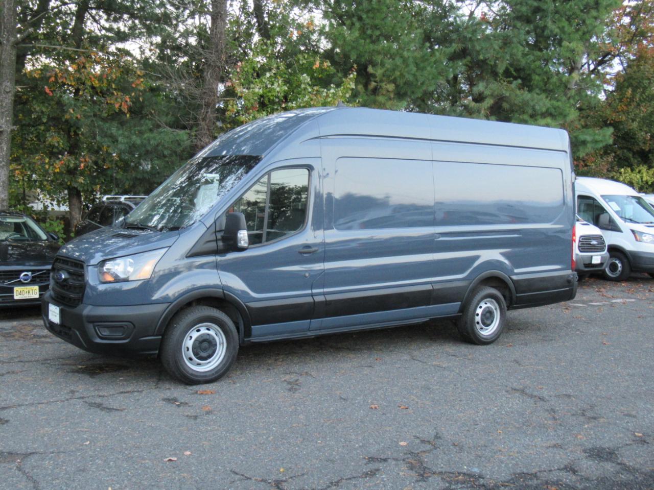 Ford Transit 250 Van High Roof w/Sliding Pass. 148-in. WB EL 2020