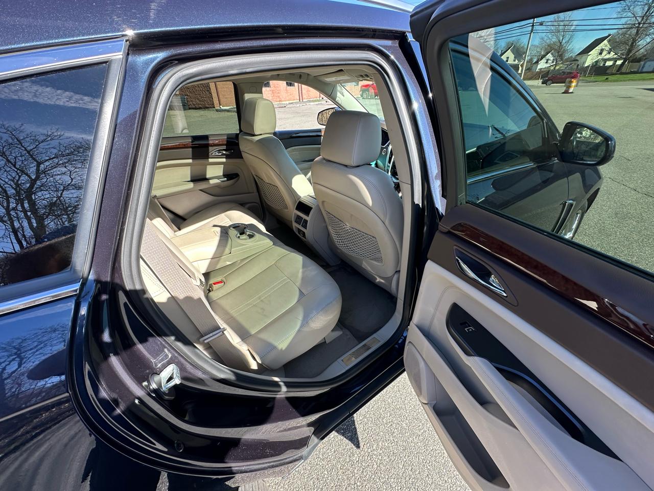 Cadillac SRX AWD 4dr Performance Collection 2014